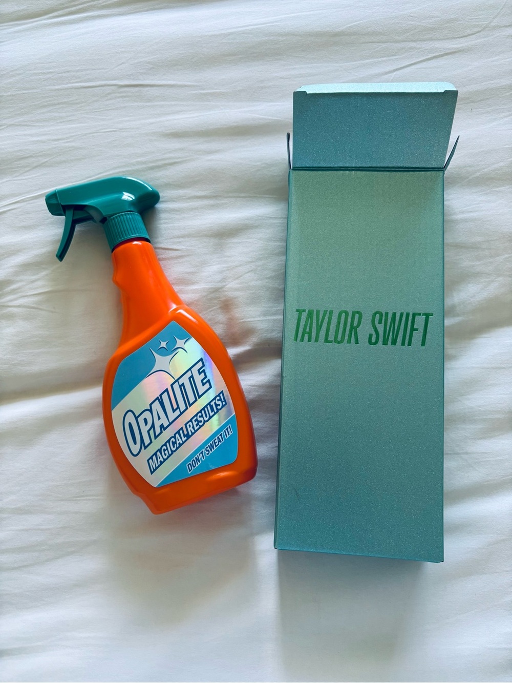 Taylor Swift Authentic Summer Collection Opalite Spray Bottle, NWT! - Picture 9 of 10
